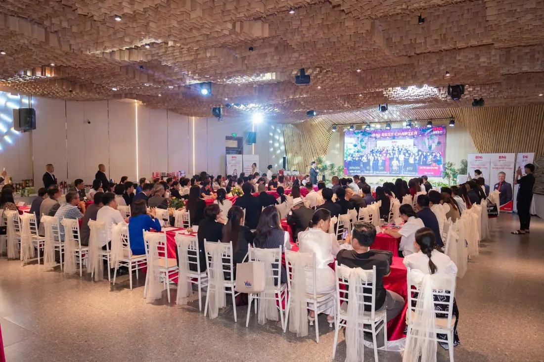 Toàn cảnh buổi họp BNI Best Chapter